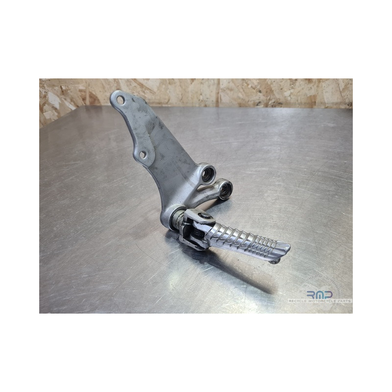 Platine repose pied droite Suzuki 600 GSXR 2008 à 2010 