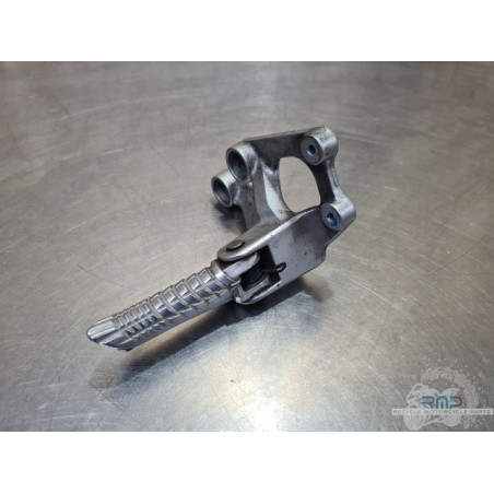 Platine repose pied gauche Suzuki 600 GSXR 2008 à 2010 