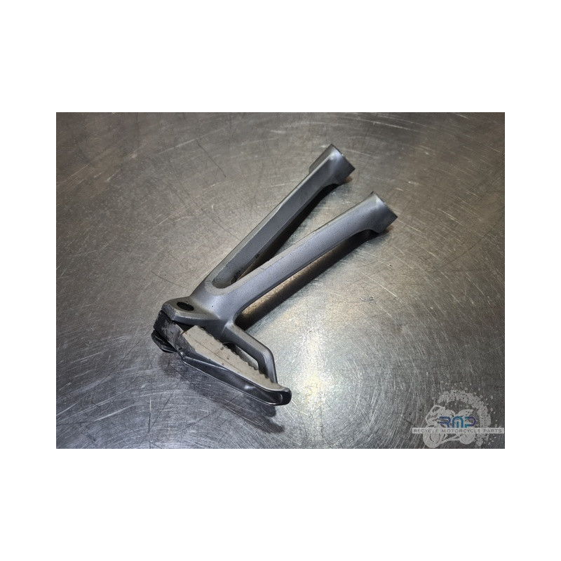 Platine repose pied passager gauche Suzuki 600 GSXR 2008 à 2010 