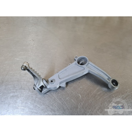 Platine repose pied droite Aprilia RS 660 2020 à 2025 
