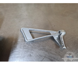 Platine repose pied passager droite Aprilia RS 660 2020 à 2025 