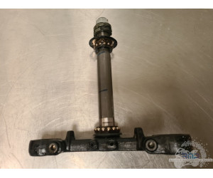 Te de fourche inférieur FZ6...