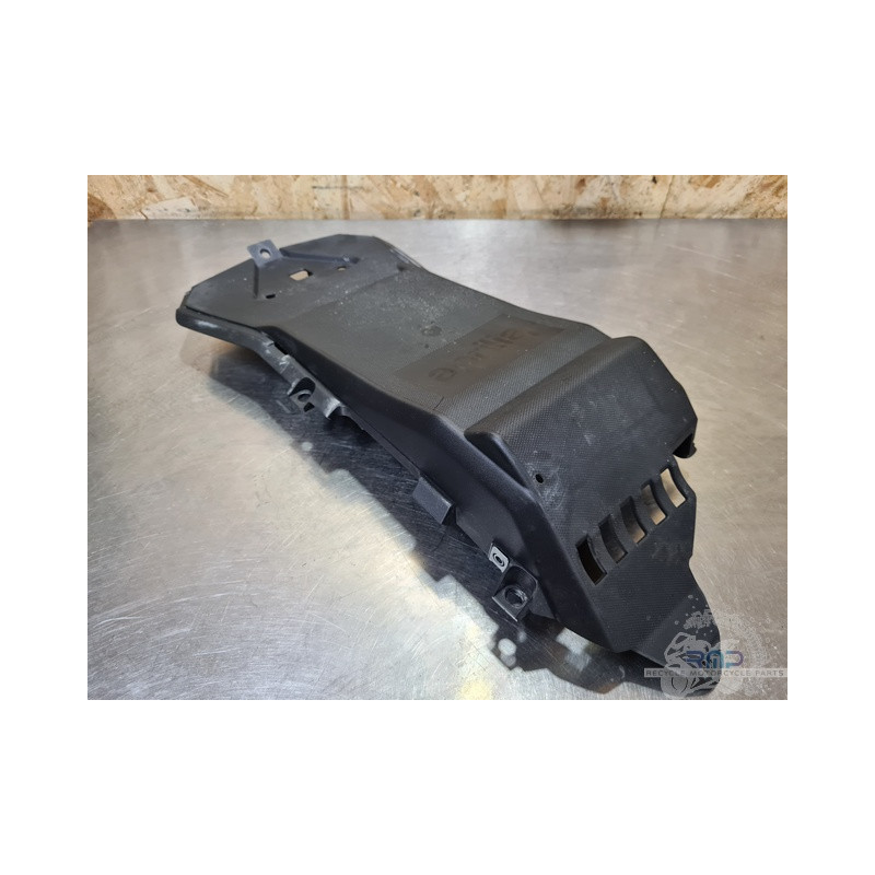 Passage de roue Aprilia RSV 2009 à 2014 