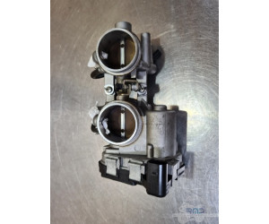 Rampe d'injection arrière Aprilia RSV4 2009 à 2014 