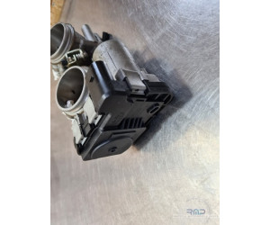 Rampe d'injection arrière Aprilia RSV4 2009 à 2014 