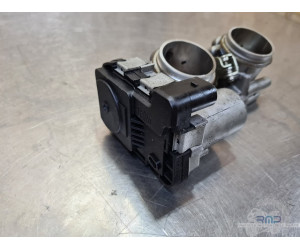 Rampe d'injection avant Aprilia RSV4 2009 à 2014 