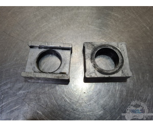 Paire d'entretoise d'axe de roue arrière Aprilia RSV4 2009 à 2014 
