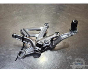 Platine repose pied droite Aprilia RSV4 2009 à 2014 