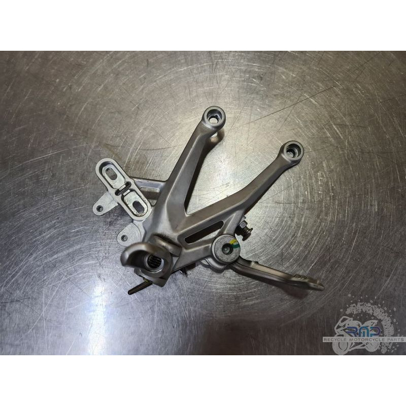 Platine repose pied droite Ducati Panigale V4 2025 