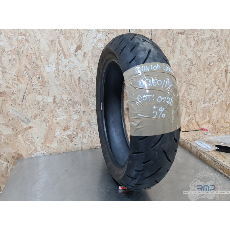 Pneu arrière Dunlop Sportmax 160 - 60 - 17 Suzuki 650 SV N 1999 à 2002 