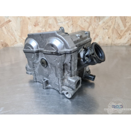 Culasse arrière avec arbre a came Suzuki 650 SV N 1999 à 2002 