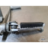 Platine repose pied droite Suzuki 650 SV N 1999 à 2002 