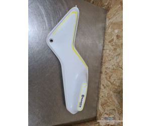 Flanc de carénage droit Husqvarna 401 Vitpilen 2020 à 2024 