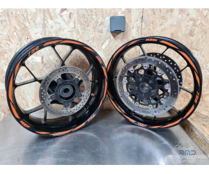 KTM 790 Duke 2018 à 2020 