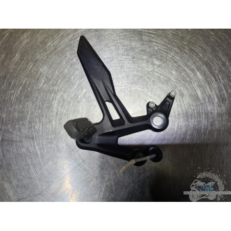 Platine repose pied droite KTM 790 Duke 2018 à 2020 