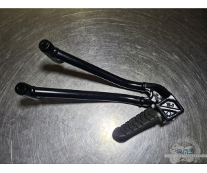 Platine repose pied passager gauche KTM 790 Duke 2018 à 2020 