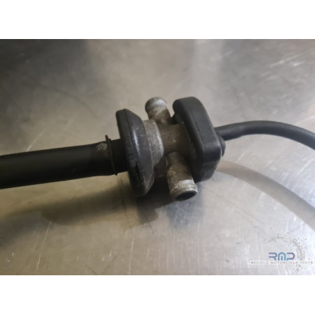 Breather valve 750 GSXR 2000 to 2003