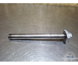 Axe de roue arrière KTM 690 SM 2007 à 2008 