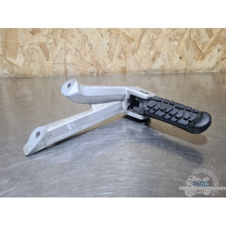 Platine repose pied passager droite KTM 690 SM 2007 à 2008 