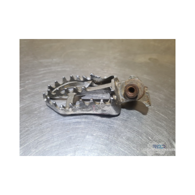Repose pied droit Yamaha 450 WRF 2003 à 2006 