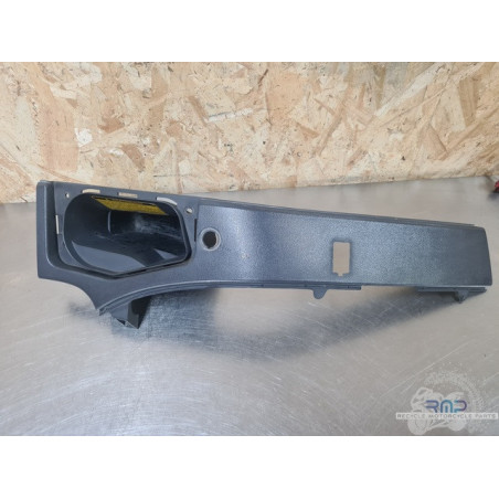 Cache sur flanc de carénage droit Honda ST 1100 Pan européan 1992 à 2001 