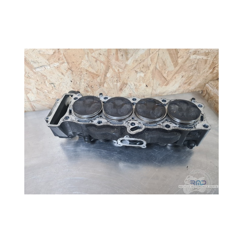 Cylindre avec pistons Yamaha YZF R1 2004 à 2006 Honda ST 1100 Pan européan 1992 à 2001 