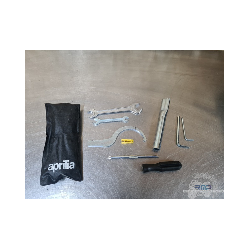 Trousse a outils Aprilia Honda ST 1100 Pan européan 1992 à 2001 