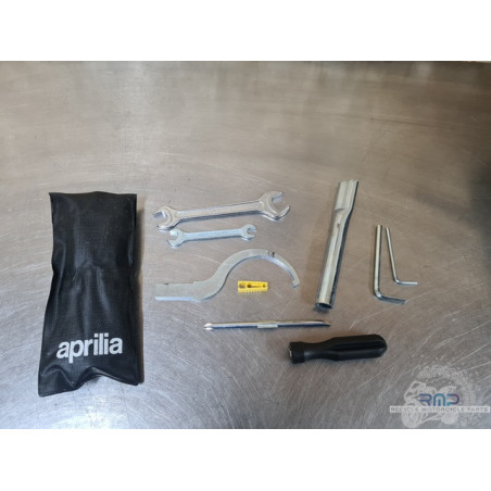 Trousse a outils Aprilia Honda ST 1100 Pan européan 1992 à 2001 