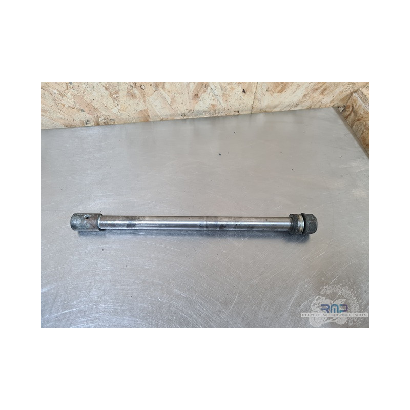 Axe de roue arrière Honda ST 1100 Pan européan 1992 à 2001 