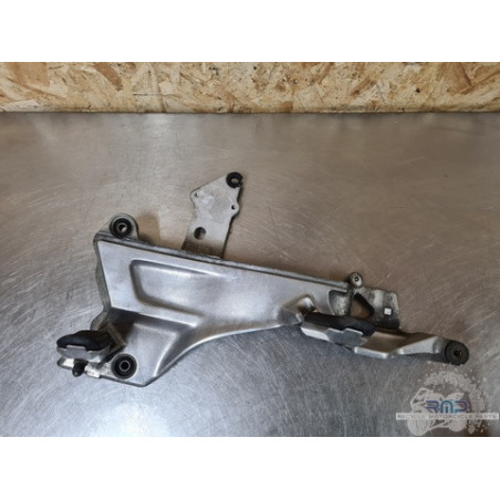 Platine repose pied gauche Honda ST 1100 Pan européan 1992 à 2001 