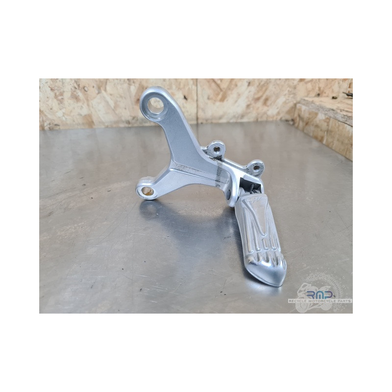 Platine repose pied gauche MV Agusta F4 1000 2010 à 2012 