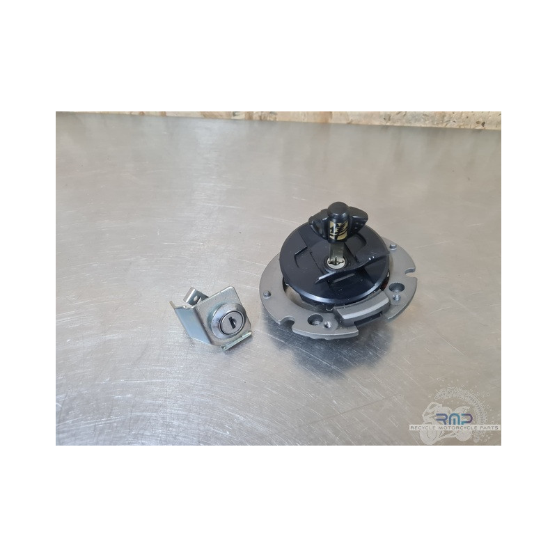 Trappe a carburant + serrure de selle passager Suzuki GSXR 1300 Hayabusa 2022 à 2025 