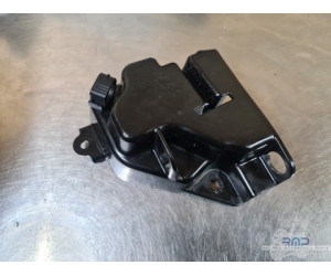 Cacheplastique1 Kawasaki Z 650 2017 à 2019 