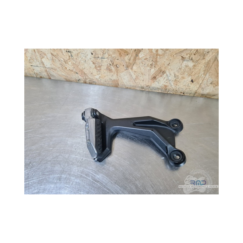 Platine repose pied passager gauche Kawasaki Z 650 2017 à 2019 