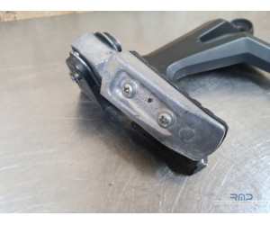 Platine repose pied passager gauche Kawasaki Z 650 2017 à 2019 