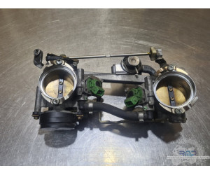 Rampe d'injection Ducati Monster S4R 996 2003 à 2006 