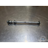 Axe de roue arrière Honda 600 Hornet 2002 à 2004 