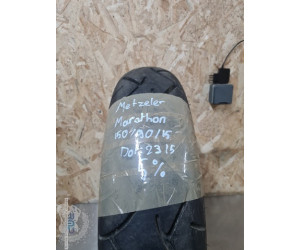 Pneu arrière Metzeler Marathon 150 - 90 - 15 Yamaha 1200 V-Max 1984 à 2003 