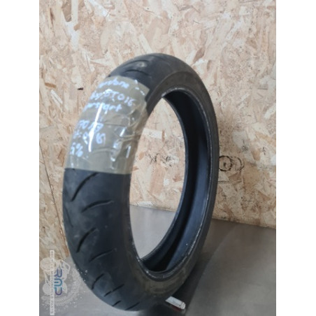 Pneu avant Bridgstone Battlax BT016 120 - 70 - 17 Yamaha 1200 V-Max 1984 à 2003  Pneu avant Bridgstone Battlax BT016 120 - 70 - 17 Yamaha 1200 V-Max 1984 à 2003