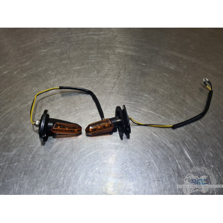 Pairedeclignotant2 Yamaha YZF R1 2000 à 2001 