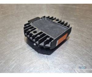 Régulateur- redresseur de tension Yamaha YZF R1 2000 à 2001 