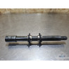 Axe de roue avant Yamaha YZF R1 2000 à 2001 
