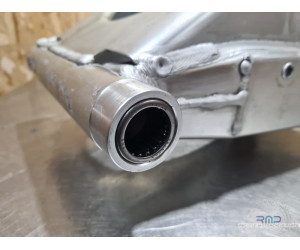 Bras oscillant Yamaha YZF R1 2000 à 2001 