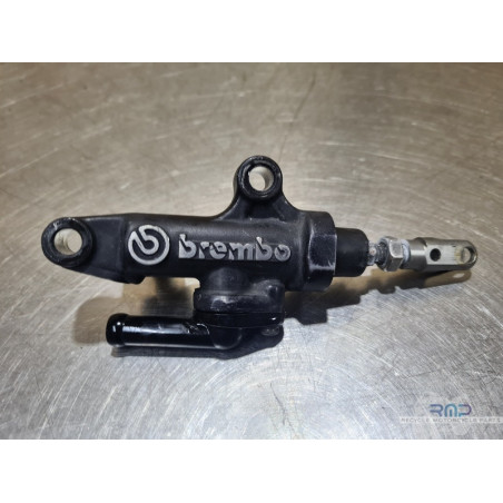 Maitre cylindre de frein arrière Yamaha YZF R1 2000 à 2001 