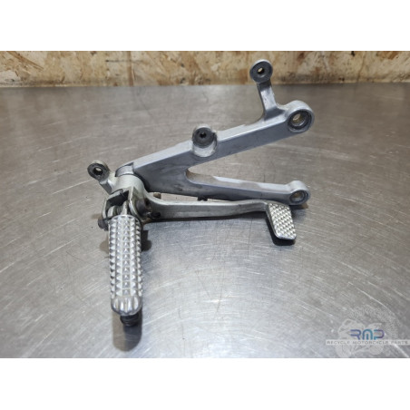 Platine repose pied droite Yamaha YZF R1 2000 à 2001 
