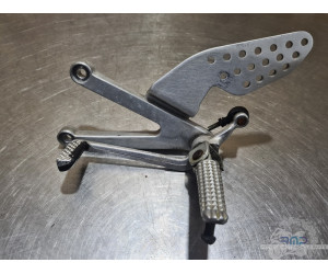 Platine repose pied gauche Yamaha YZF R1 2000 à 2001 