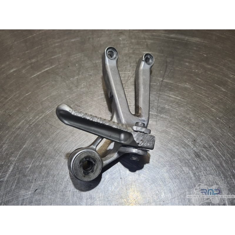 Platine repose pied passager droite Yamaha YZF R1 2000 à 2001 