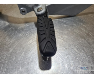 Platine repose pied gauche KTM 390 Duke 2013 à 2016 