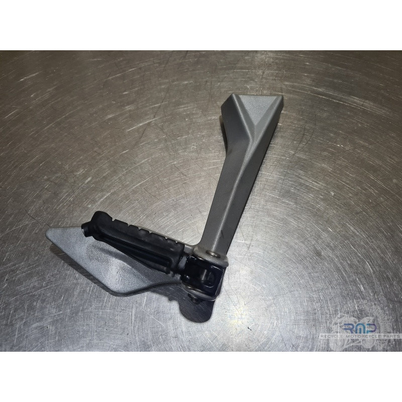 Platine repose pied passager droite KTM 390 Duke 2013 à 2016 