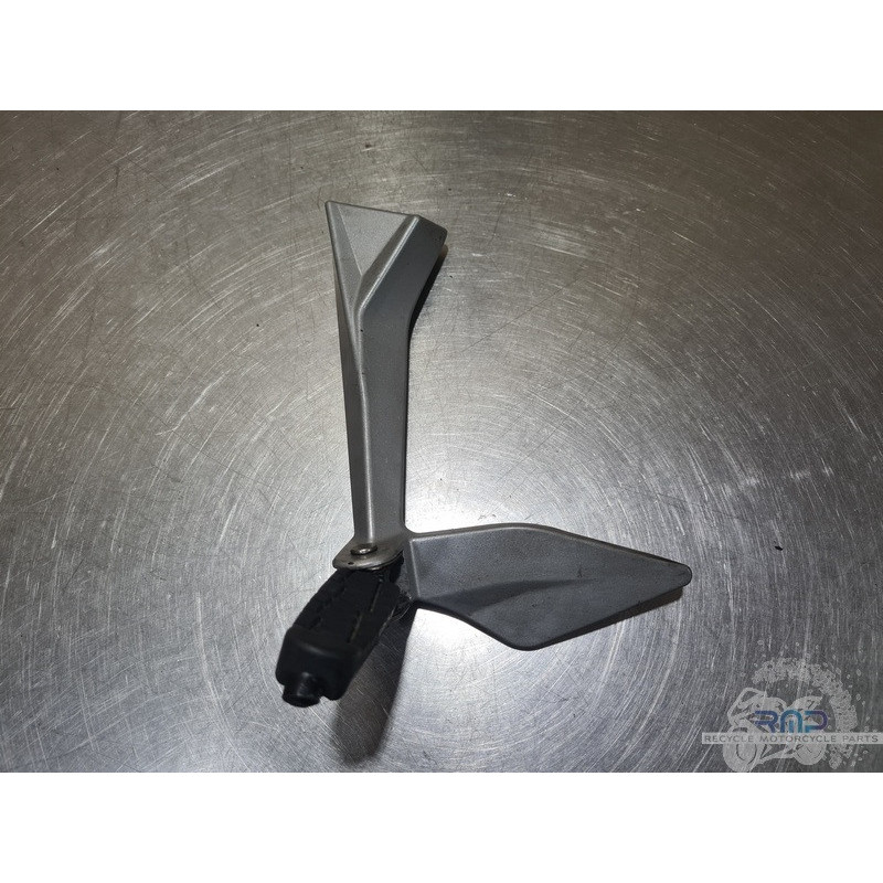 Platine repose pied passager gauche KTM 390 Duke 2013 à 2016 
